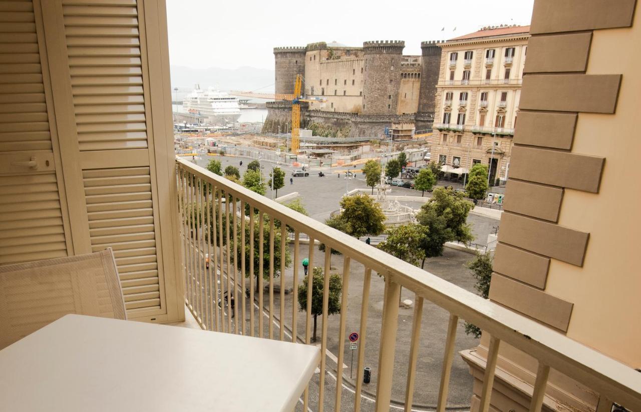 Hotel Domus Vista Castello Neapel Exterior foto